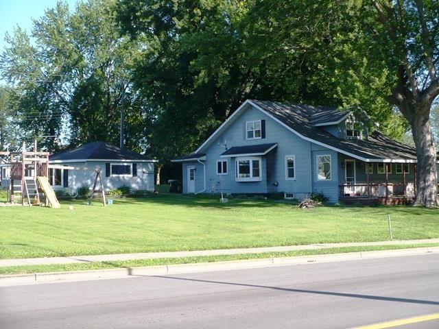 207 N Main St, Greenwood, WI 54437