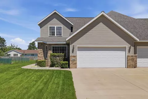 5408 Woodland St, Stevens Point, WI 54482