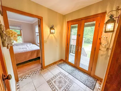 Entry Way - w7675 County Road West, Phillips, WI 54555 photo 2 of 7
