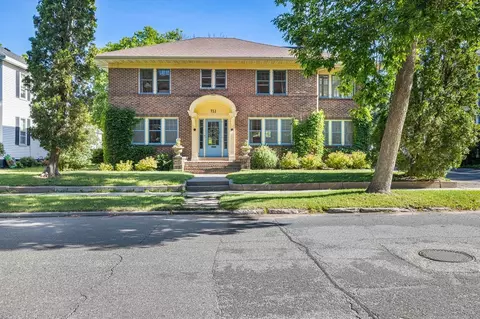 712 Hamilton St, Wausau, WI 54403