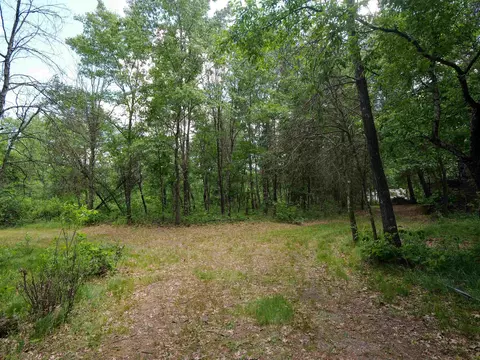 791 Fiesta Dr, Nekoosa, WI 54457