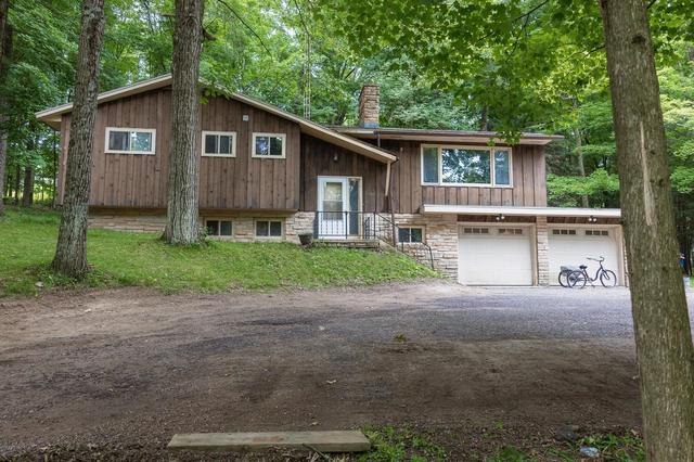 156135 Evergreen Rd, Wausau, WI 54403
