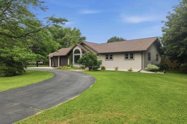 5664 Regent St, Stevens Point, WI 54481