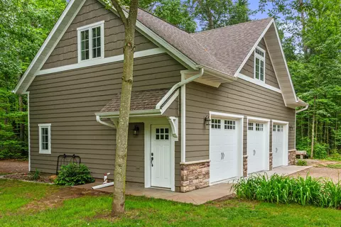 Exterior - w5570 Lonn Road, Tomahawk, WI 54487 photo 4 of 16