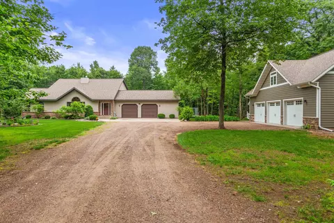 Exterior - w5570 Lonn Road, Tomahawk, WI 54487 photo 3 of 16