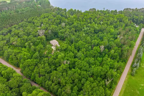 View/Area - w5570 Lonn Road, Tomahawk, WI 54487 photo 2 of 3
