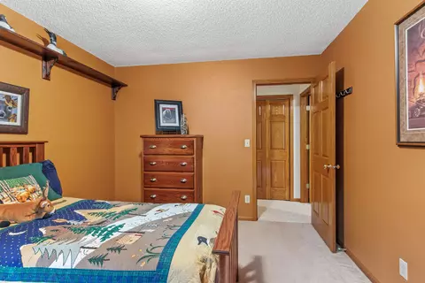 Bedroom - w5570 Lonn Road, Tomahawk, WI 54487 photo 4 of 7