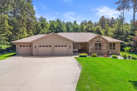 5011 Prairie Ridge Dr, Wisconsin Rapids, WI 54494
