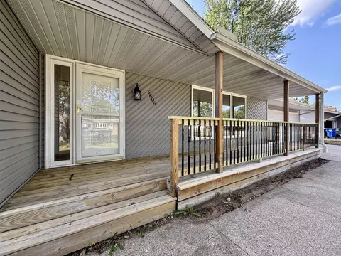 Exterior - 5606 Walnut St, Weston, WI 54476 photo 2 of 12