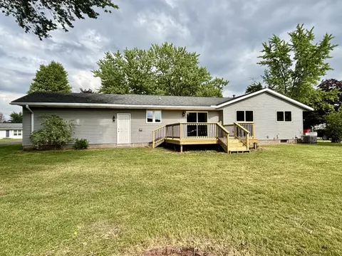 Exterior - 5606 Walnut St, Weston, WI 54476 photo 7 of 12