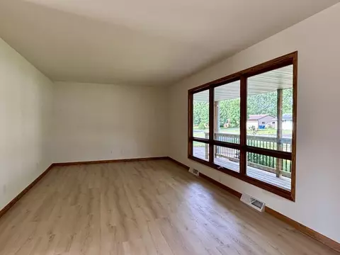 Living - 5606 Walnut St, Weston, WI 54476 photo 4 of 7