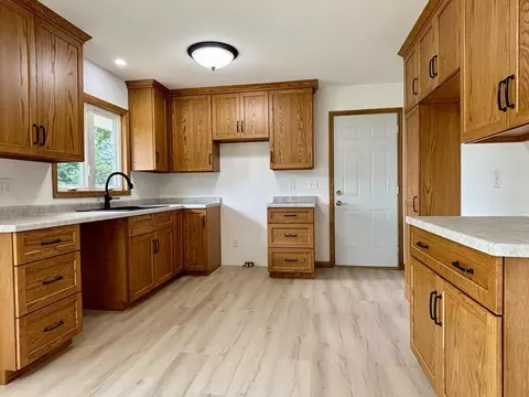 Kitchen - 5606 Walnut St, Weston, WI 54476 photo 5 of 11