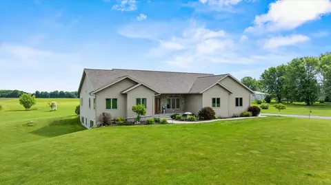 8072 Mill Creek Rd, Marshfield, WI 54449