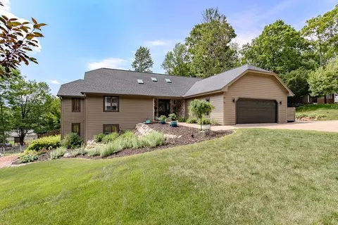 3942 Hillside Ln, Wausau, WI 54403
