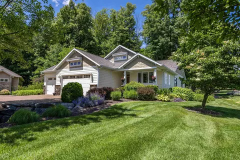 1510 1520 Green Vistas Dr, Wausau, WI 54403