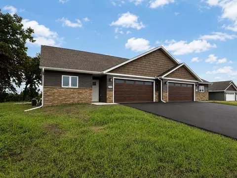 770 Morning Star Ln, Plover, WI 54467