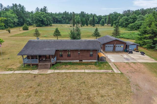 1588 E State Highway 21, Arkdale, WI 54613