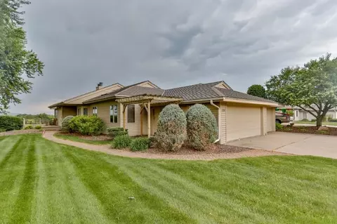 1135 Easthill Pl, Wausau, WI 54403