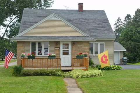 307 E Lincoln St, Medford, WI 54451