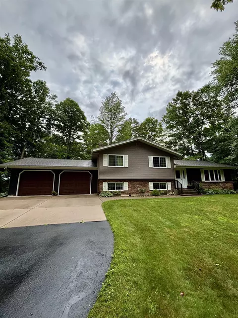 n10486 Cherry Road, Birnamwood, WI 54414