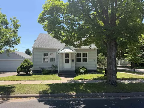 711 Rosecrans St, Wausau, WI 54401