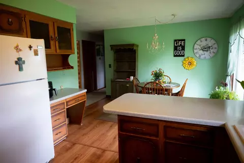 Kitchen - 171112 County Rd N, Ringle, WI 54471 photo 2 of 4