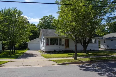 1714 Burek Ave, Wausau, WI 54401
