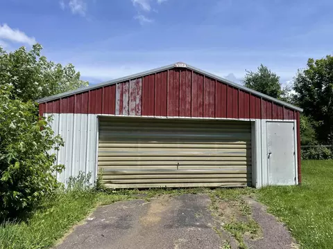 805 E Clover St, Withee, WI 54498 photo 16