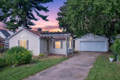1231 N 15th St, Wisconsin Rapids, WI 54494