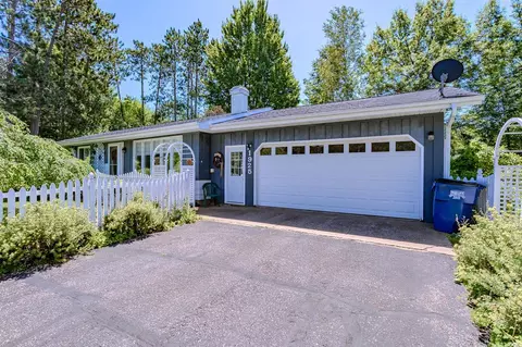 1925 Dewberry Dr, Kronenwetter, WI 54455