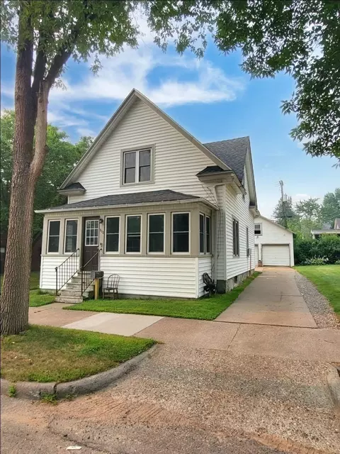 812 E Bridge St, Wausau, WI 54403
