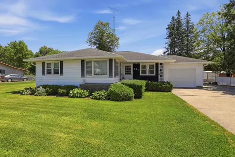 521 Mc Dill Ave, Stevens Point, WI 54481
