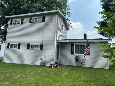 204 Maple St, Mosinee, WI 54455