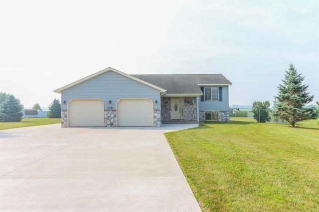 2581 Golden Eagle Rd, Kronenwetter, WI 54455