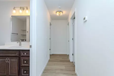 Entry Way - 1396 Park Dr, Schofield, WI 54476 photo 4 of 5