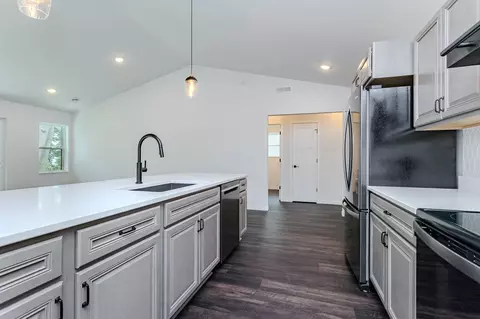 Kitchen - 1394 Park Dr, Schofield, WI 54476 photo 2 of 2
