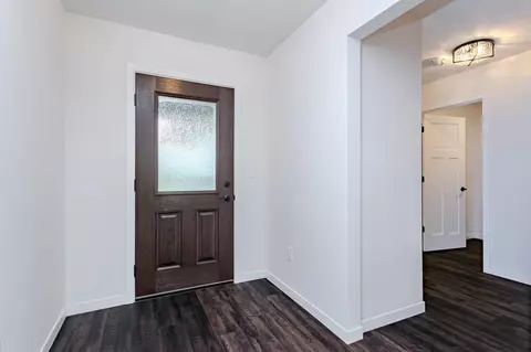 Entry Way - 1394 Park Dr, Schofield, WI 54476 photo 1 of 6