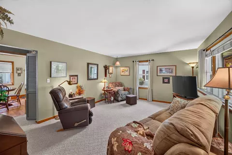 Living - 2425 Simonis St, Stevens Point, WI 54481 photo 2 of 2