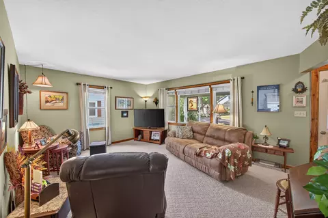 Living - 2425 Simonis St, Stevens Point, WI 54481 photo 1 of 2