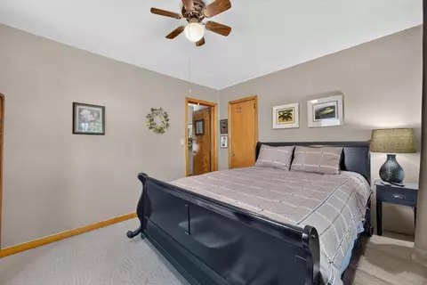Bedroom - 2425 Simonis St, Stevens Point, WI 54481 photo 4 of 5
