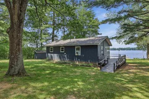 169818 Waters Edge Dr, Rosholt, WI 54473