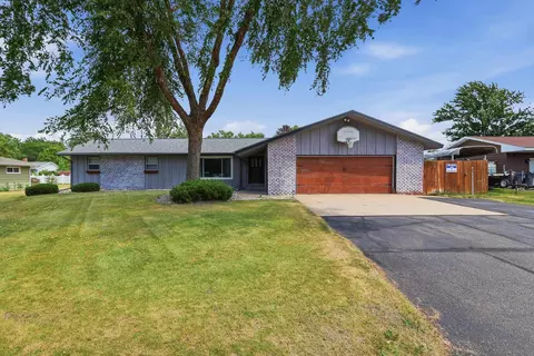 3811 Cliff St, Wisconsin Rapids, WI 54494
