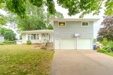 1311 Greenhill Dr, Wausau, WI 54401