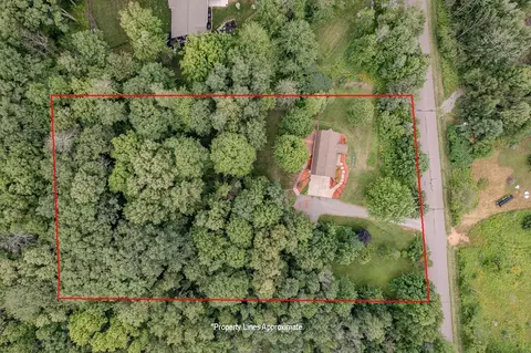 221800 Wintergreen Rd, Wausau, WI 54401