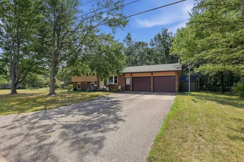 1910 S 42nd St, Wisconsin Rapids, WI 54494