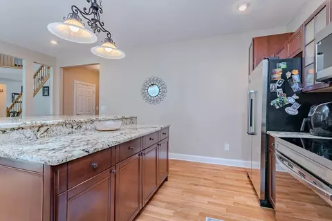Kitchen - 7208 Executive Ct, Weston, WI 54476 photo 3 of 5