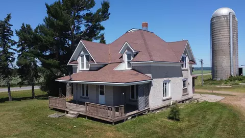w7290 Price Polar Road, Bryant, WI 54418