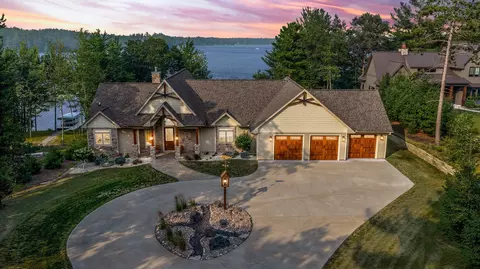 855 S Shore Dr, Wisconsin Rapids, WI 54494