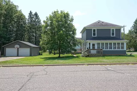 530 W Maple St, Medford, WI 54451