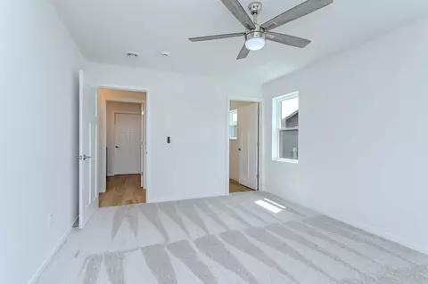 Bedroom - 1392 Park Dr, Schofield, WI 54476 photo 6 of 7